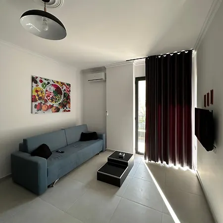 Trio Apartment